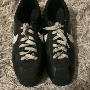 Nike Cortez